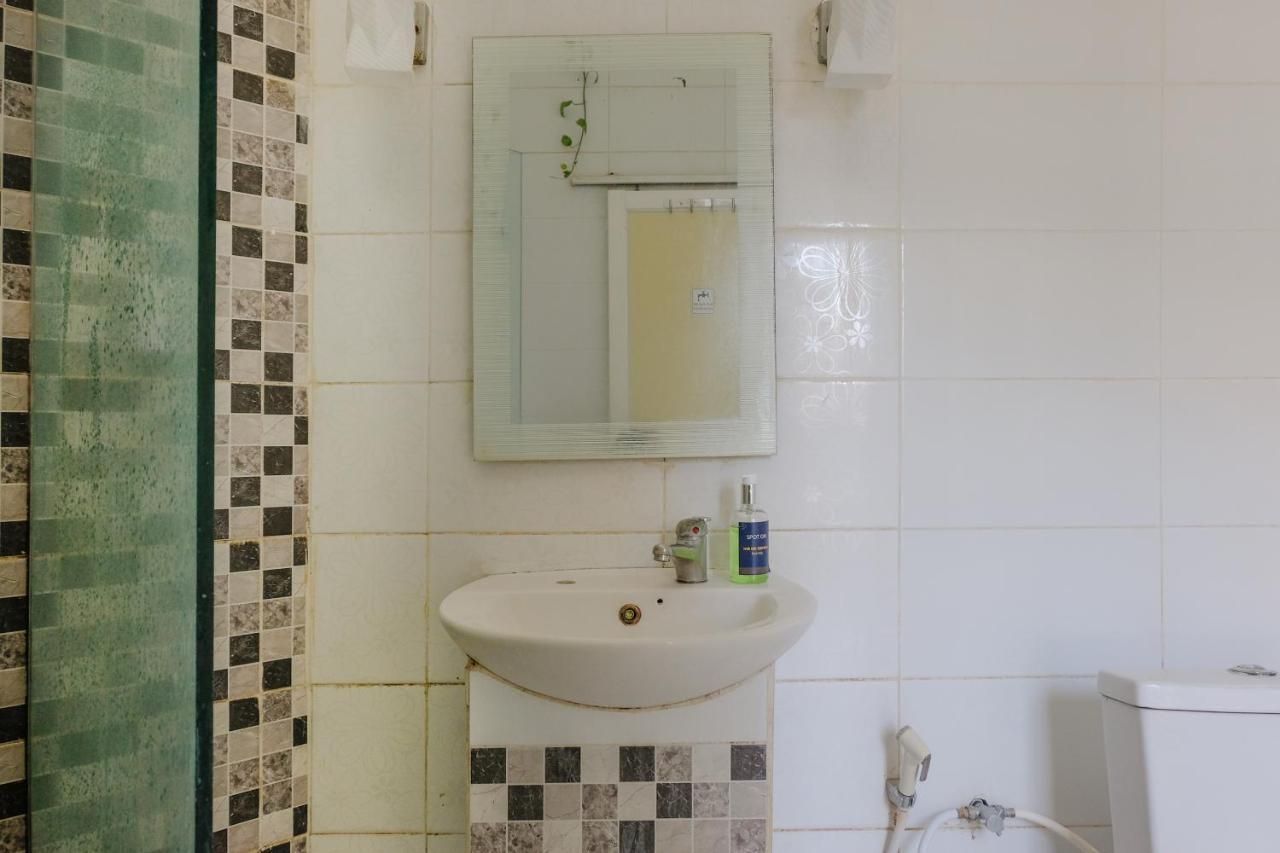 Spot On 1712 Griya Shanta Residence Malang Extérieur photo