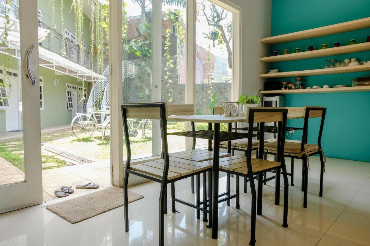 Spot On 1712 Griya Shanta Residence Malang Extérieur photo
